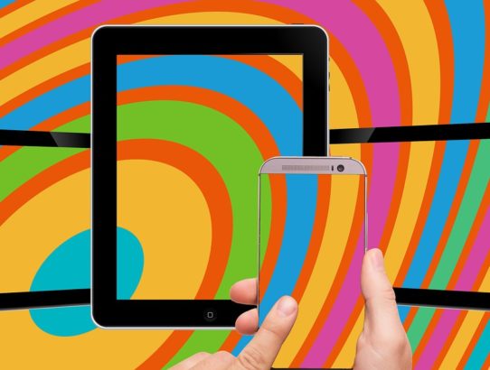 iPhoneでのYouTube視聴時の縦横の画面切替をスワイプ動作で行なう